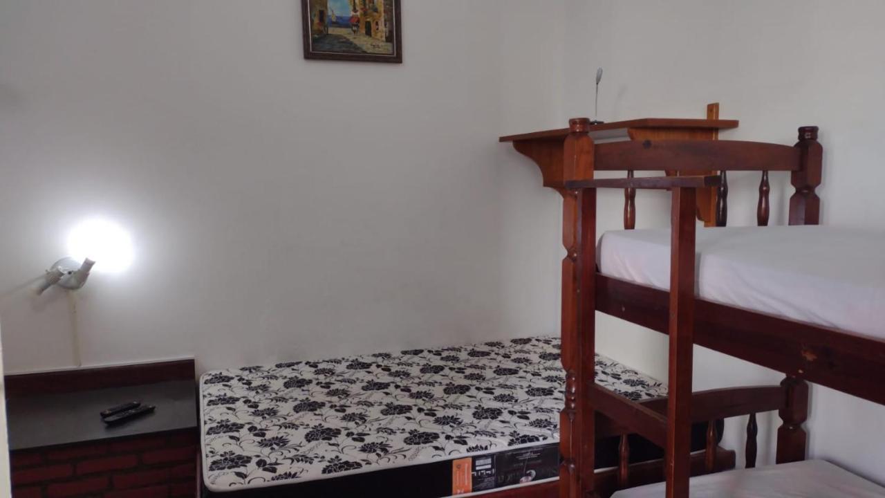 Willa Casa Inteira Cravada Entre Os Principais Pontos Turisticos Caraguatatuba Zewnętrze zdjęcie