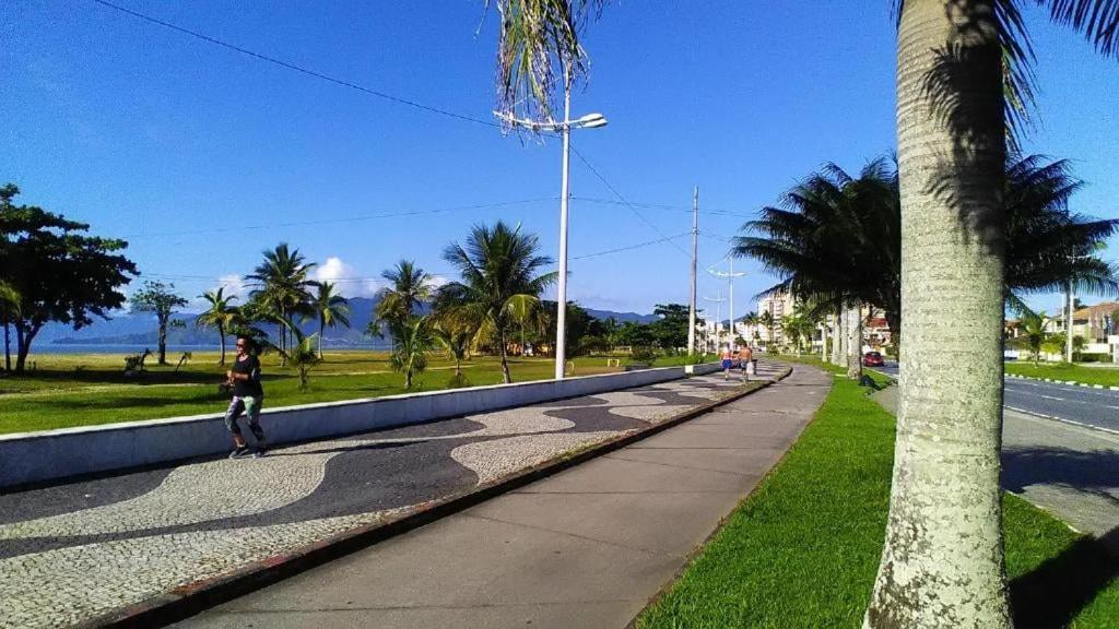 Willa Casa Inteira Cravada Entre Os Principais Pontos Turisticos Caraguatatuba Zewnętrze zdjęcie